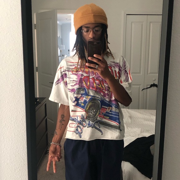 Meet your Posher, Ronn - Picture 2 of 2